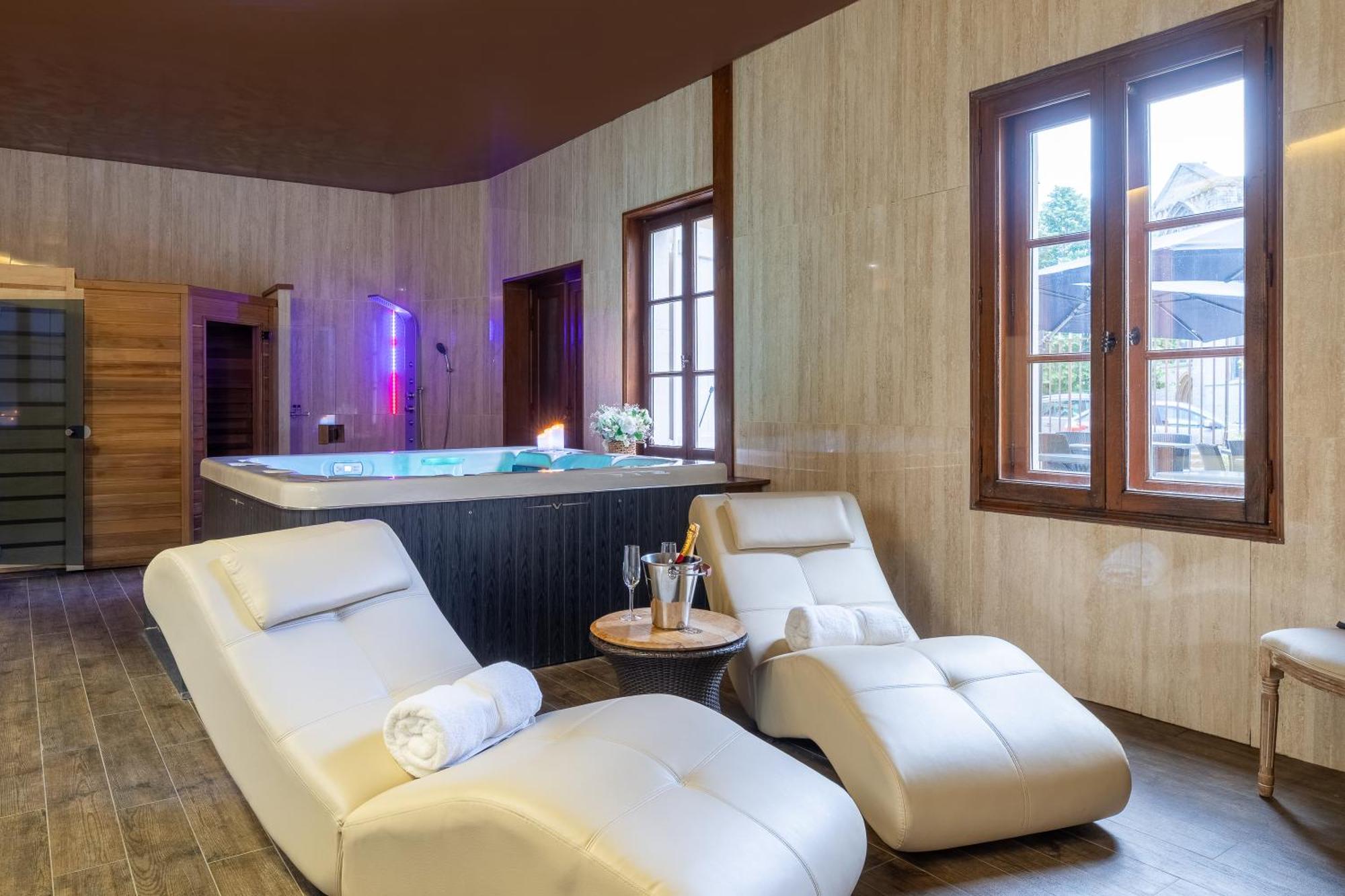 Demeures & Chateaux - Hotel Greuze & Spa Tournus Exterior photo